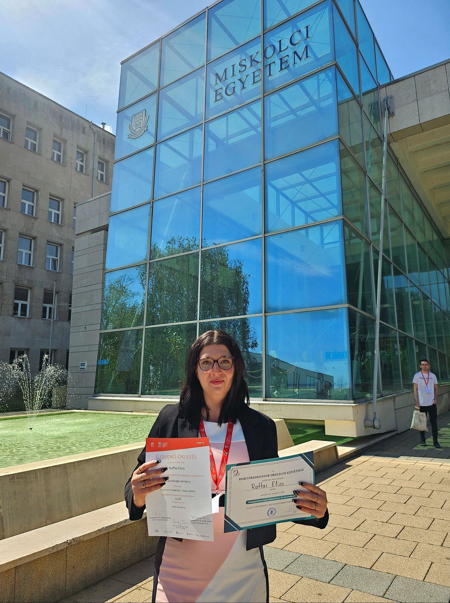 Raffai Eliza OTDK - Kautz Gyula Gazdaságtudományi Kar SZE